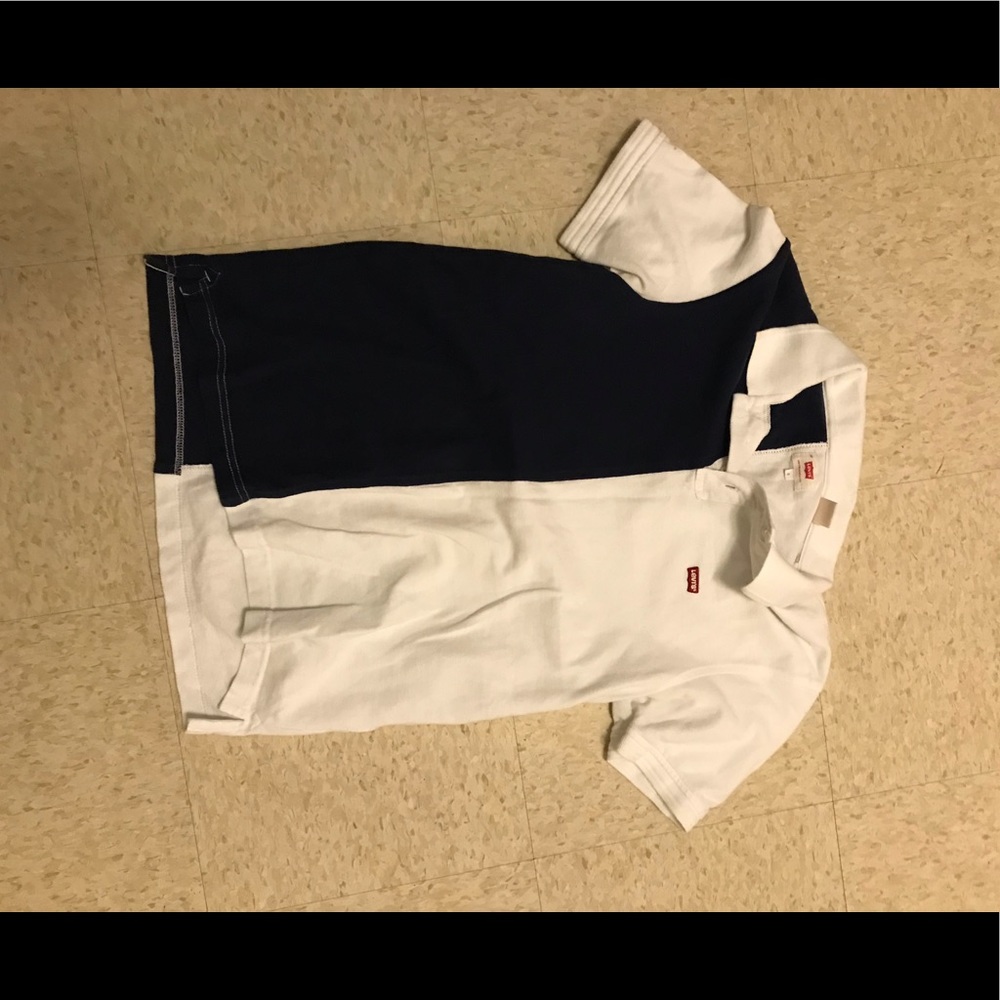 Levi’s collared white and navy blue shirt